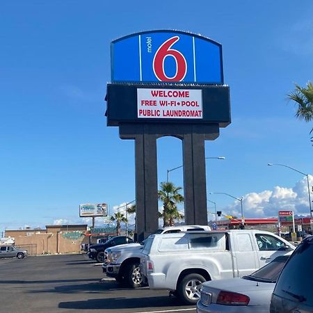 Motel 6 Bullhead City, Az - Laughlin Екстер'єр фото